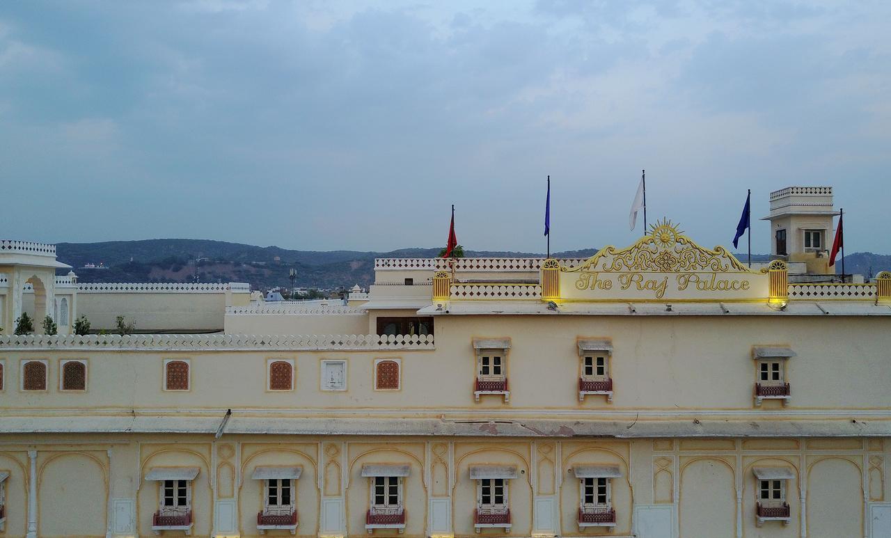 The Raj Palace Jaipur Exterior photo